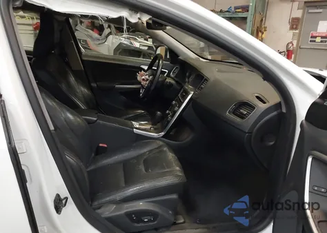 2012 Volvo S60 T5 из США, поврежденный, VIN YV1622FS8C2128823